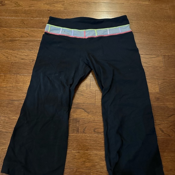 Lululemon Capris - Picture 3 of 6